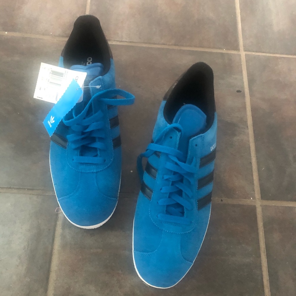 BRAND NEW ADIDAS GAZELLE SIZE 13
